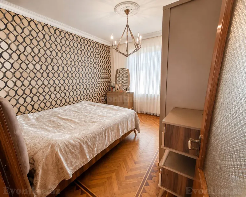 Satılır 3 otaqlı Mənzil Köhnə tikili 85 m² Əhmədli m. - şəkil 3