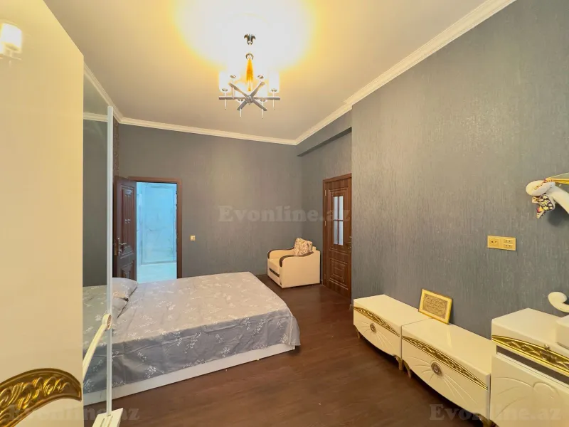 Satılır 4 otaqlı Mənzil Yeni tikili 165 m² Elmlər Akademiyası m. - şəkil 18