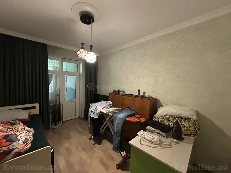 Satılır 4 otaqlı Mənzil Köhnə tikili 110 m² Xalqlar Dostluğu m. - şəkil 13