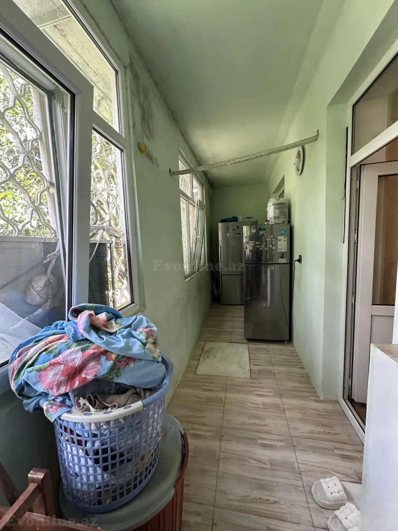 Satılır 4 otaqlı Mənzil Köhnə tikili 110 m² Xalqlar Dostluğu m. - şəkil 20
