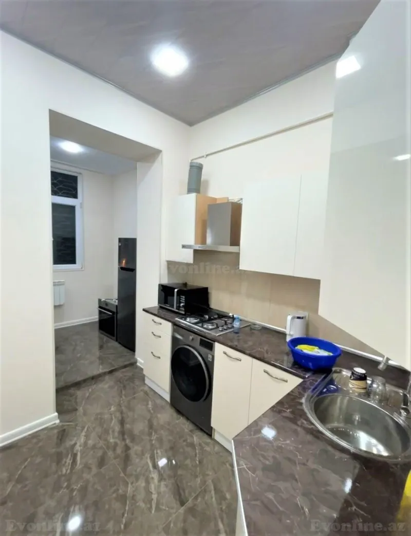 Satılır 2 otaqlı Mənzil Köhnə tikili 65 m² Nizami m. - şəkil 6
