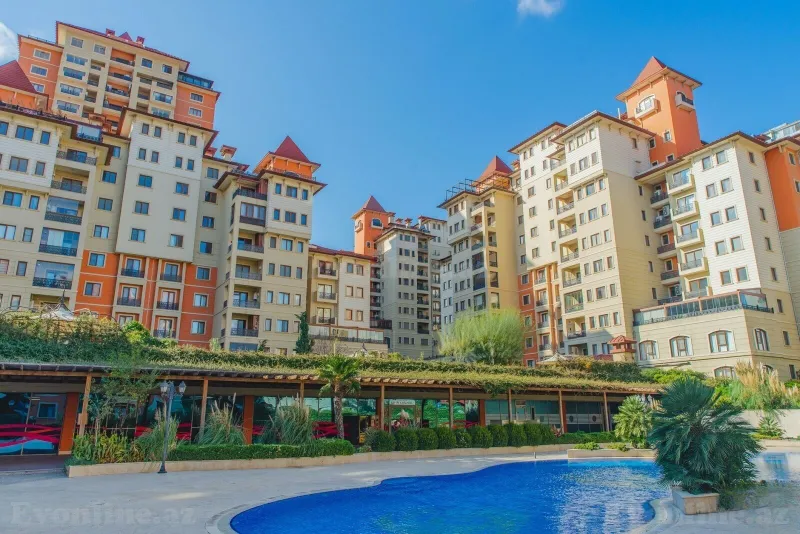 3 otaqlı Mənzil 130 m² Gənclik m. Kirayə verilir