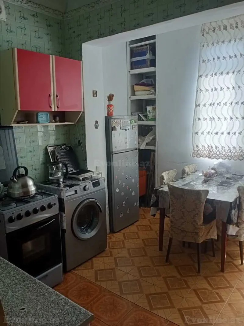 Satılır 3 otaqlı Mənzil Köhnə tikili 90 m² Xətai r. - şəkil 3