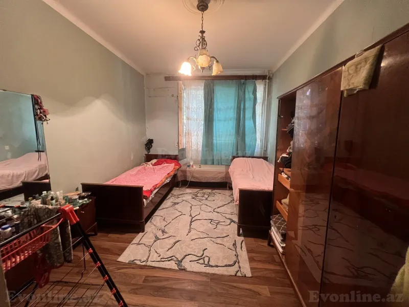 Satılır 2 otaqlı Mənzil Köhnə tikili 42 m² Memar Əcəmi m. - şəkil 3