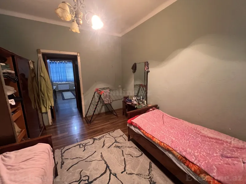 Satılır 2 otaqlı Mənzil Köhnə tikili 42 m² Memar Əcəmi m. - şəkil 4