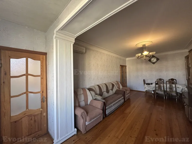 Satılır 2 otaqlı Mənzil Köhnə tikili 65 m² Xalqlar Dostluğu m. - şəkil 4