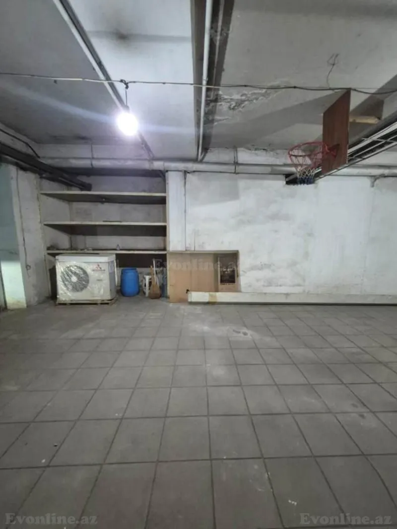 Satılır Qaraj 70 m² İnşaatçılar m. - şəkil 4