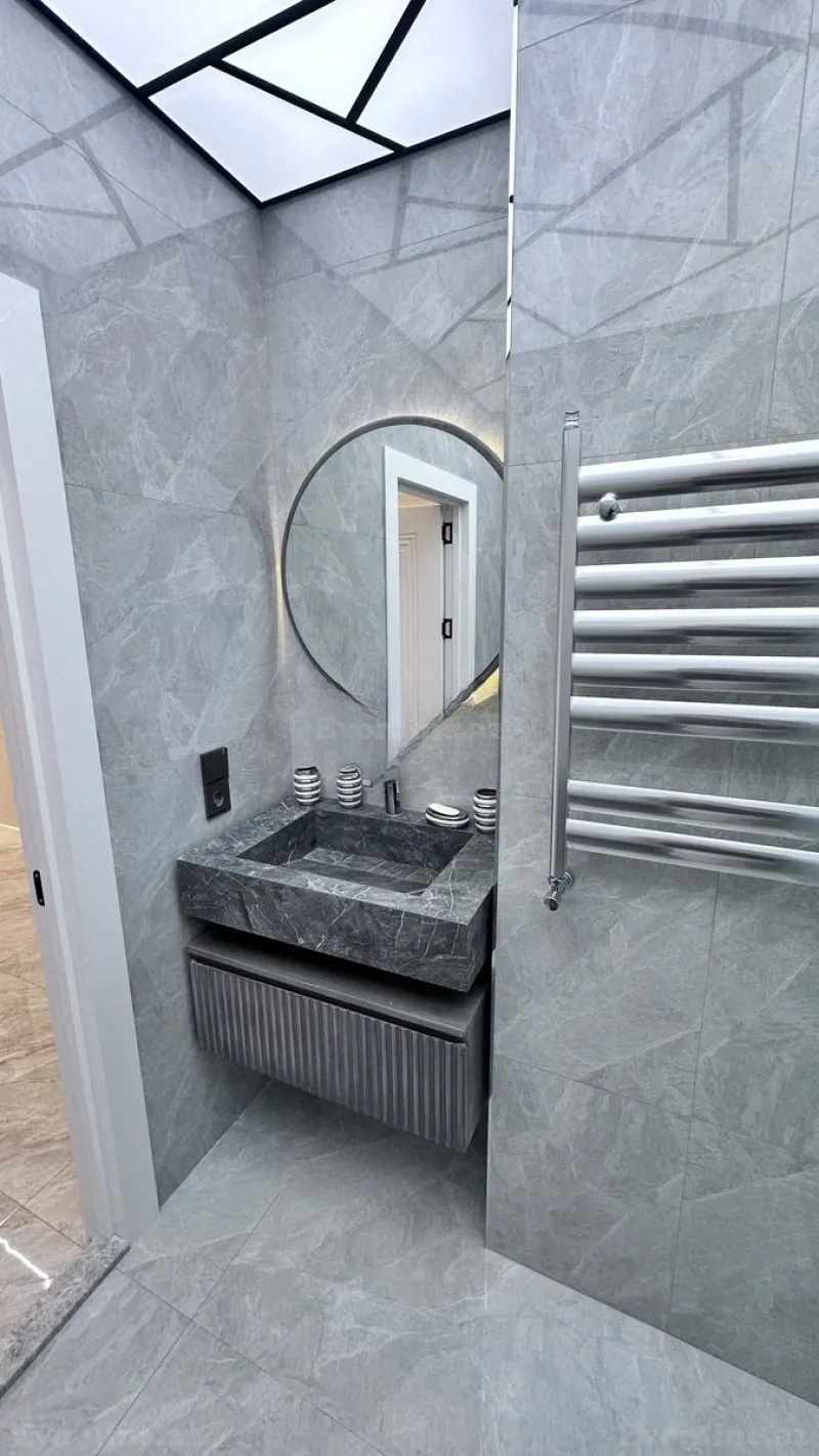 Kirayə verilir 3 otaqlı Mənzil Yeni tikili 145 m² Neftçilər m. - şəkil 3