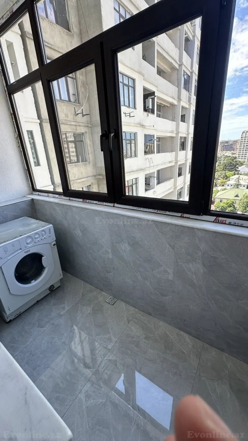 Kirayə verilir 3 otaqlı Mənzil Yeni tikili 145 m² Neftçilər m. - şəkil 7