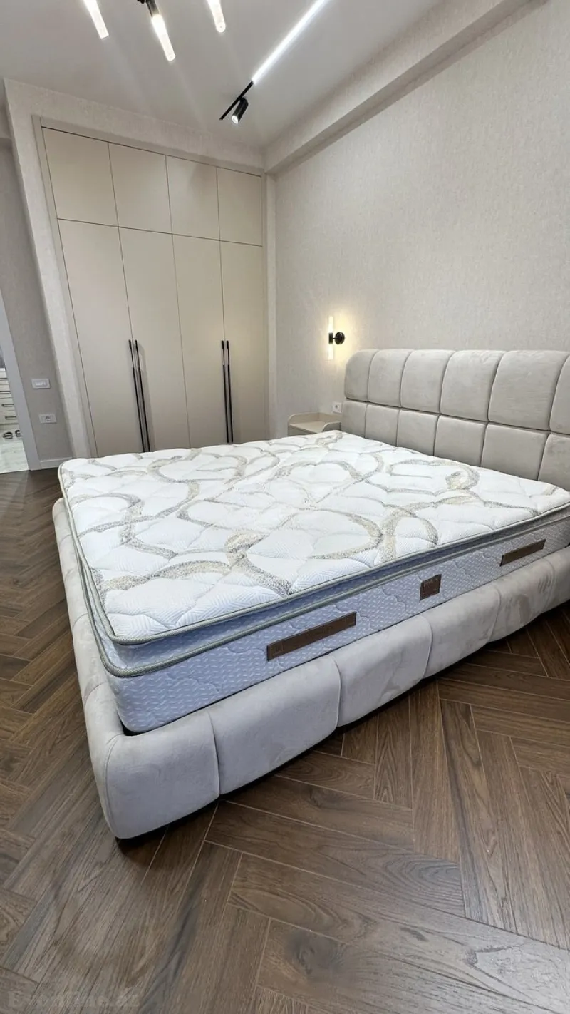 Kirayə verilir 3 otaqlı Mənzil Yeni tikili 145 m² Neftçilər m. - şəkil 8