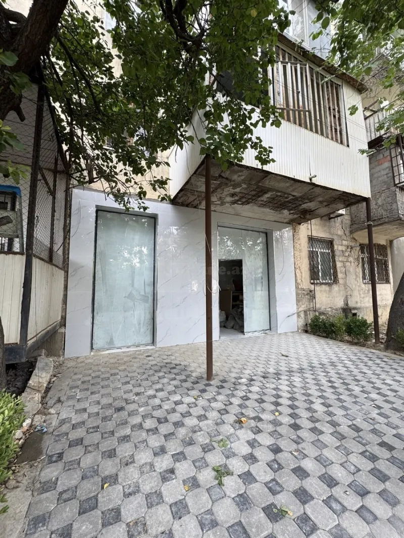 Bakı, Yasamal r., Elmlər Akademiyası m.da obyekt satılır