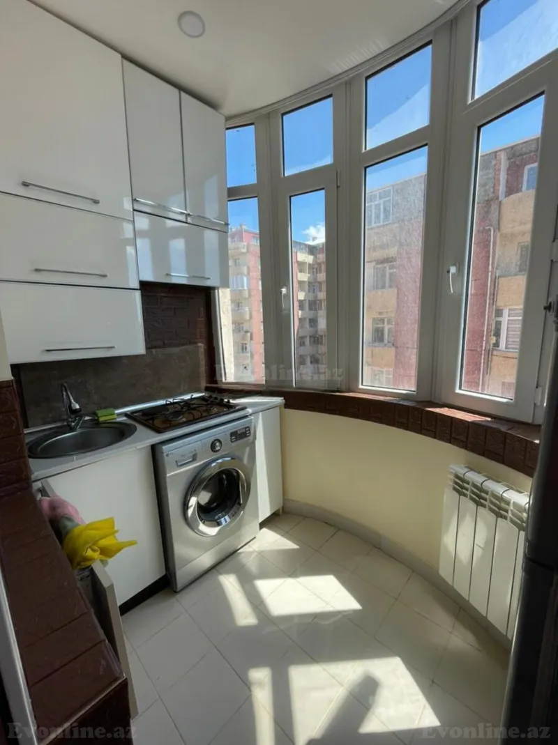 Kirayə verilir 2 otaqlı Mənzil Yeni tikili 50 m² İnşaatçılar m. - şəkil 5