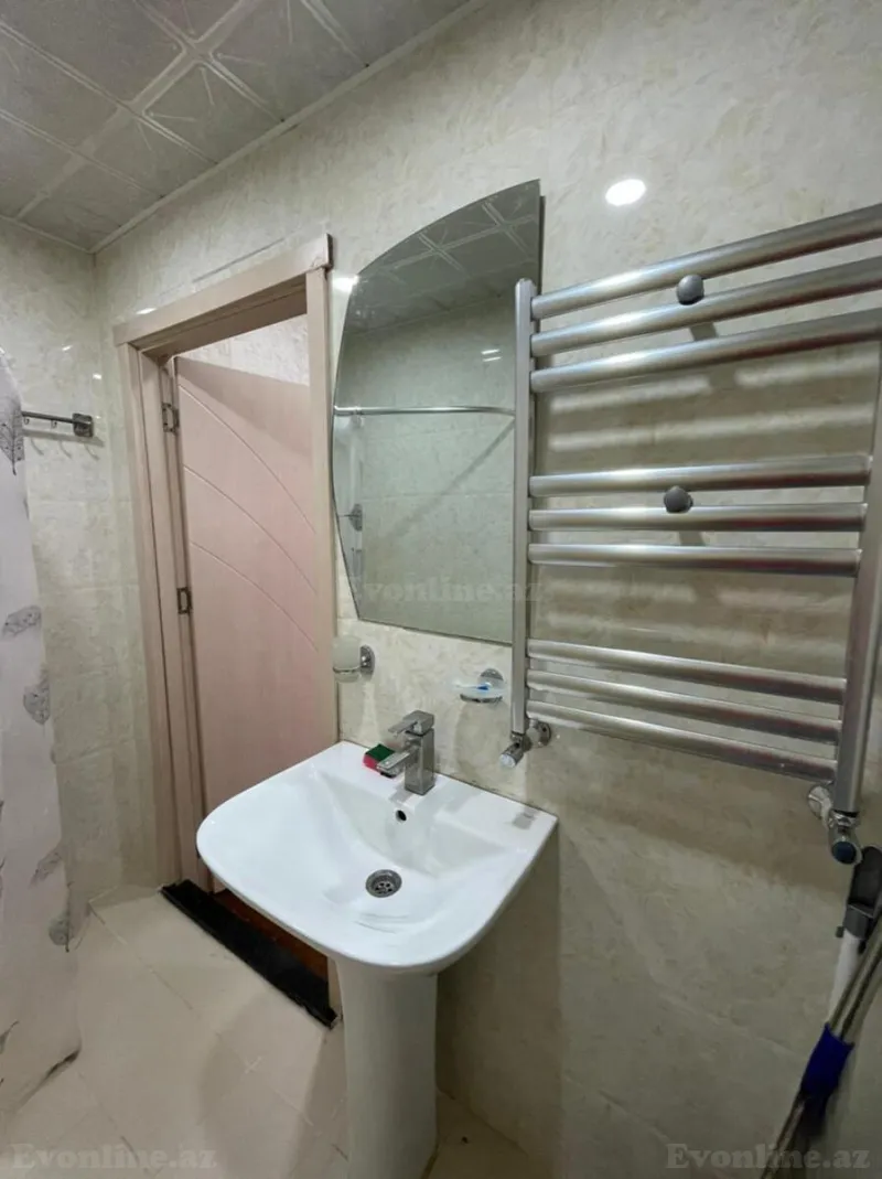 Kirayə verilir 2 otaqlı Mənzil Yeni tikili 50 m² İnşaatçılar m. - şəkil 12