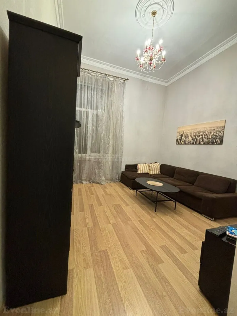 Kirayə verilir 3 otaqlı Mənzil Köhnə tikili 100 m² Nəsimi r. - şəkil 6