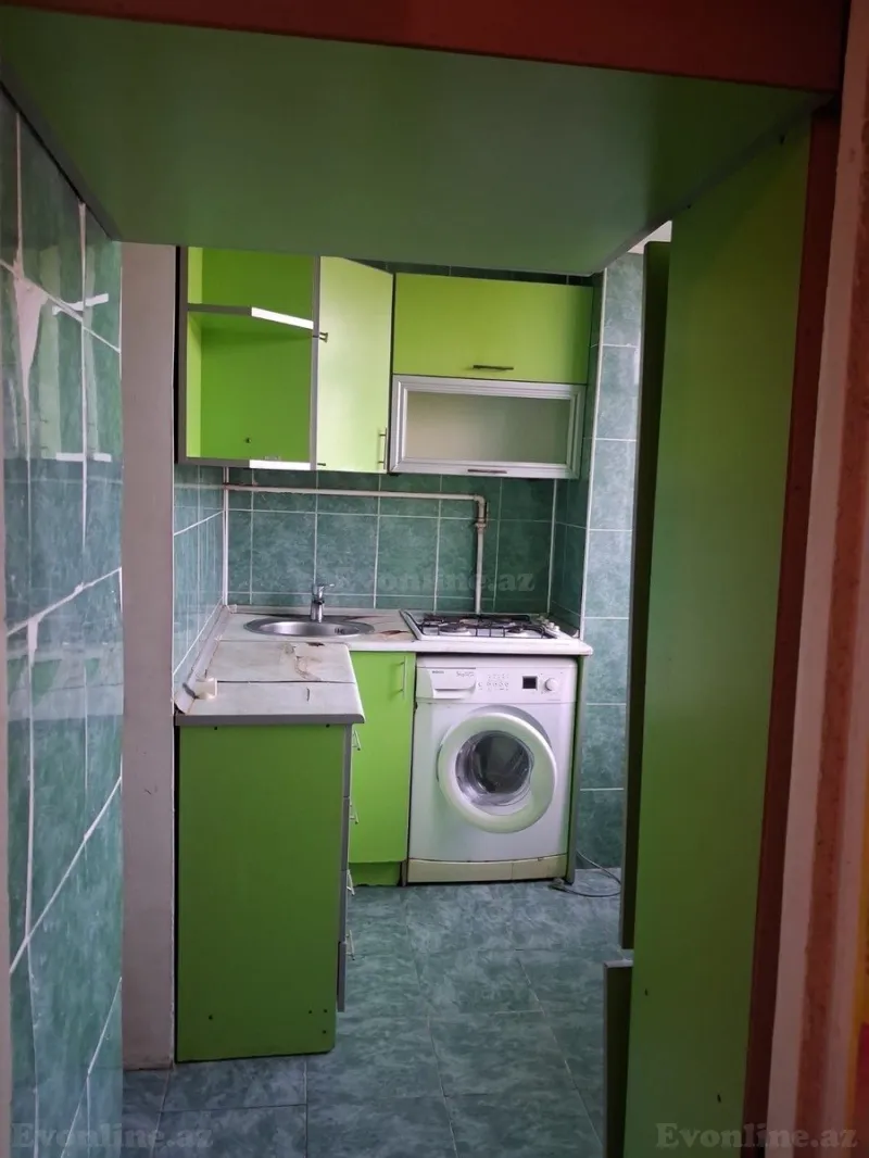 Satılır 3 otaqlı Mənzil Köhnə tikili 80 m² Əhmədli m. - şəkil 9
