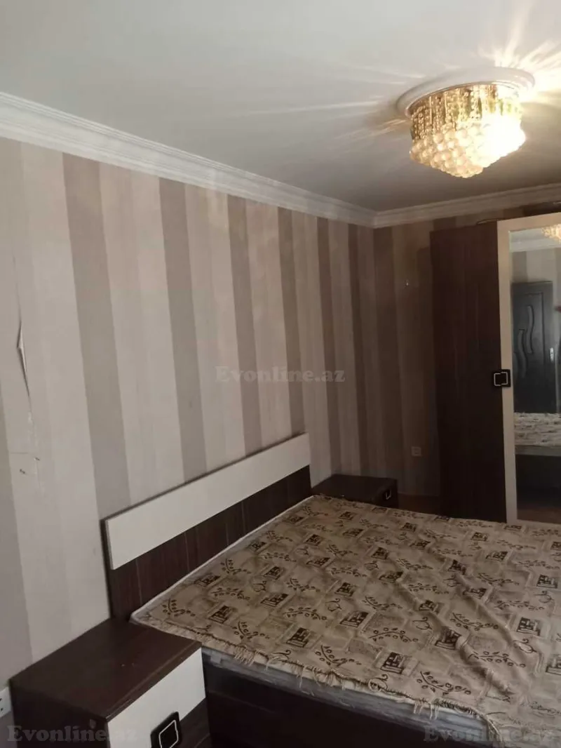Satılır 2 otaqlı Mənzil Köhnə tikili 45 m² İnşaatçılar m. - şəkil 5