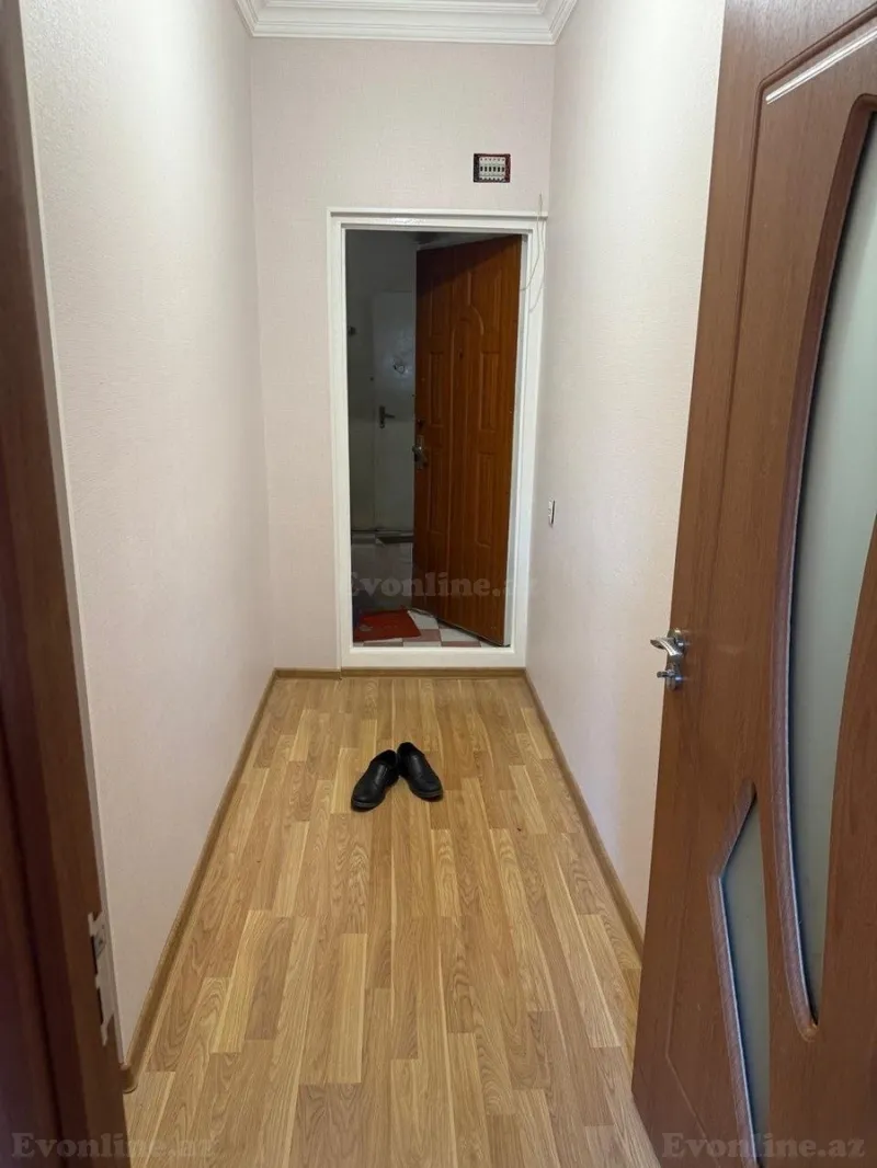 Kirayə verilir 2 otaqlı Mənzil Köhnə tikili 42 m² Memar Əcəmi m. - şəkil 5