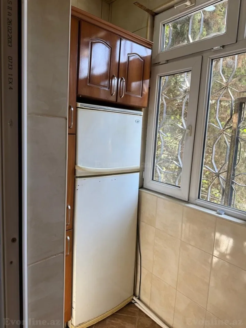 Kirayə verilir 2 otaqlı Mənzil Köhnə tikili 42 m² Memar Əcəmi m. - şəkil 11