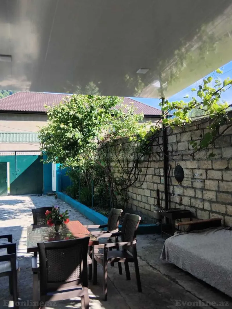 Kirayə verilir 2 otaqlı Həyət evi 120 m² Qax - şəkil 22