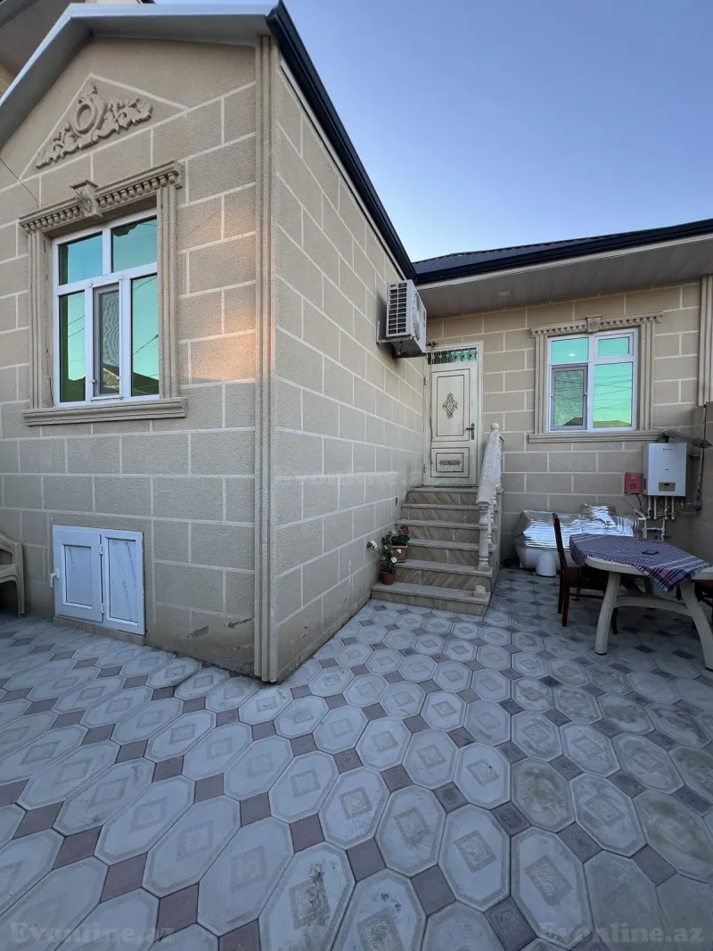 3 otaqlı Həyət evi 75 m² Masazır Satılır
