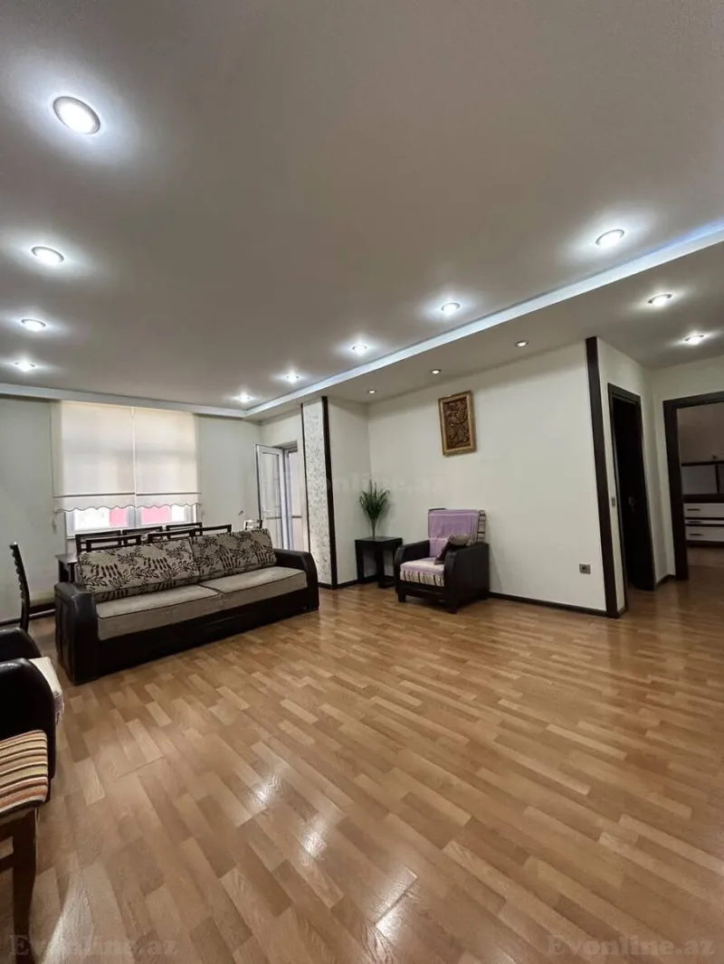 Satılır 3 otaqlı Mənzil Yeni tikili 103 m² Həzi Aslanov m. - şəkil 3