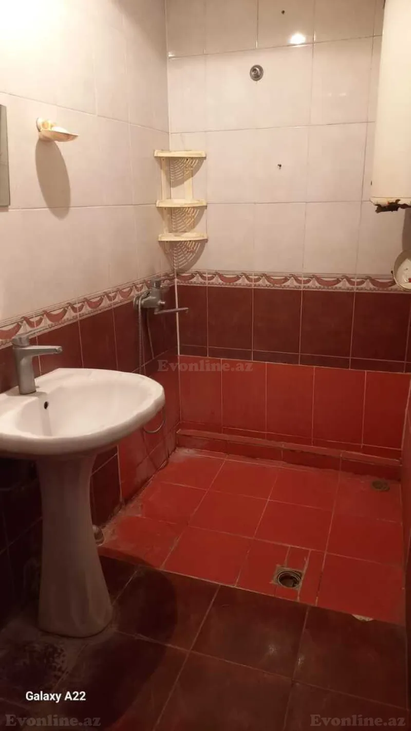 Kirayə verilir 3 otaqlı Mənzil Köhnə tikili 80 m² Əhmədli m. - şəkil 5