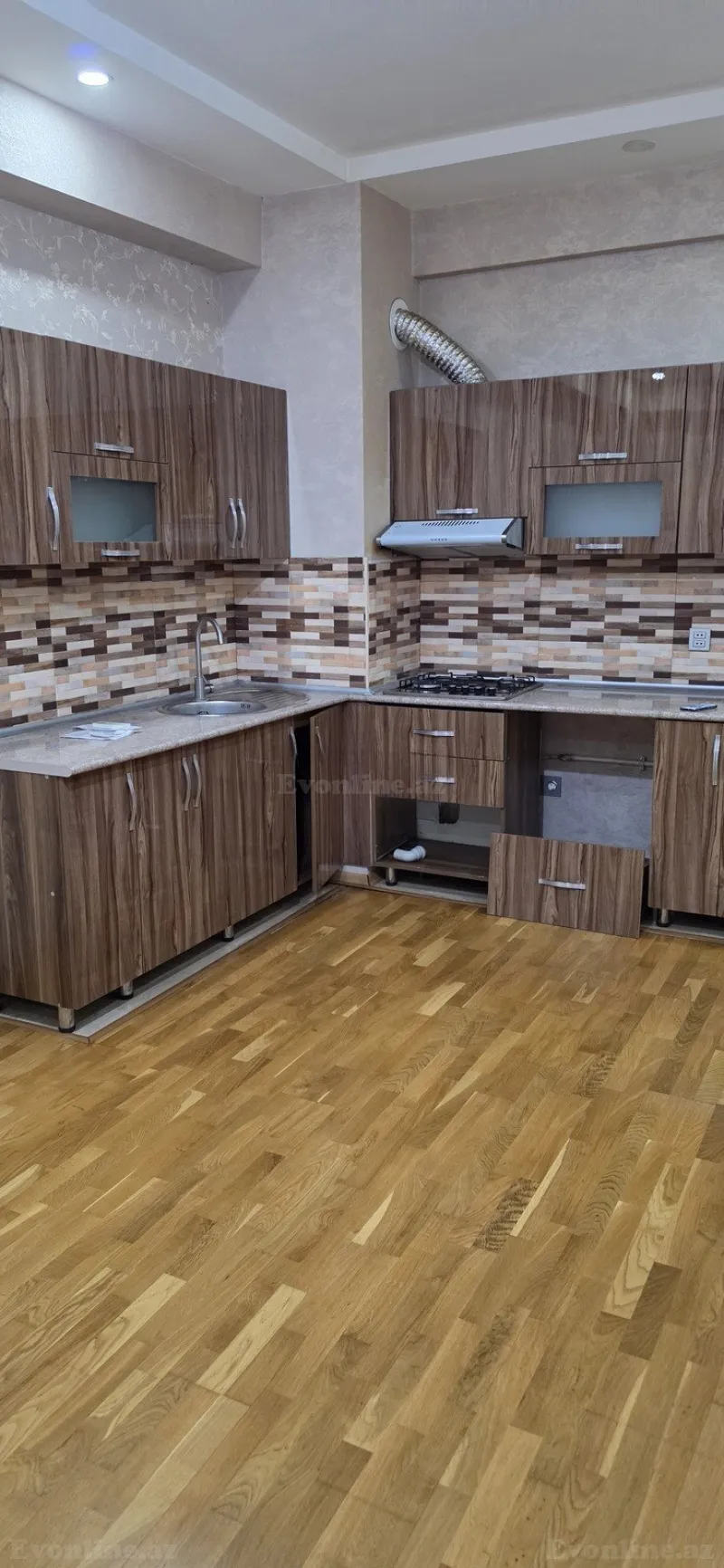 Kirayə verilir 2 otaqlı Mənzil Yeni tikili 48 m² Qara Qarayev m. - şəkil 3