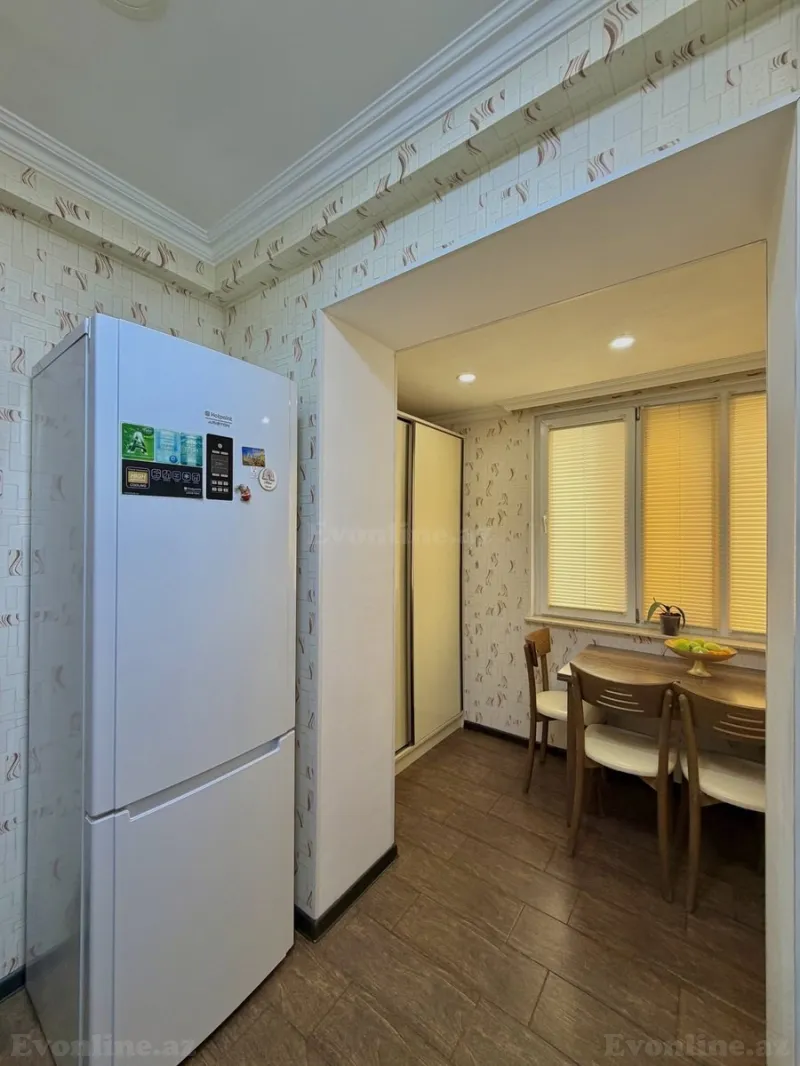 Satılır 2 otaqlı Mənzil Köhnə tikili 60 m² 28 May m. - şəkil 15