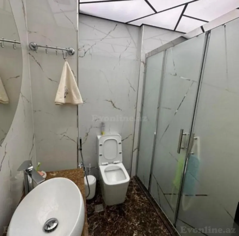 Satılır 3 otaqlı Mənzil Köhnə tikili 84 m² Memar Əcəmi m. - şəkil 2