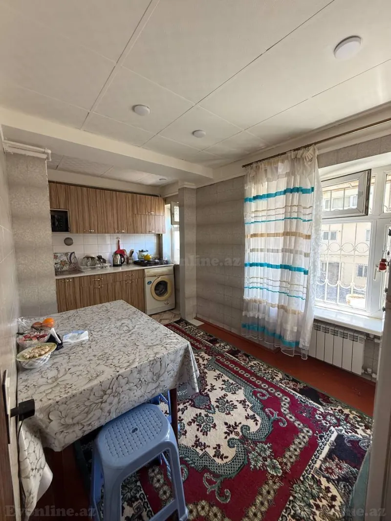 Satılır 2 otaqlı Mənzil Köhnə tikili 65 m² Gənclik m. - şəkil 6