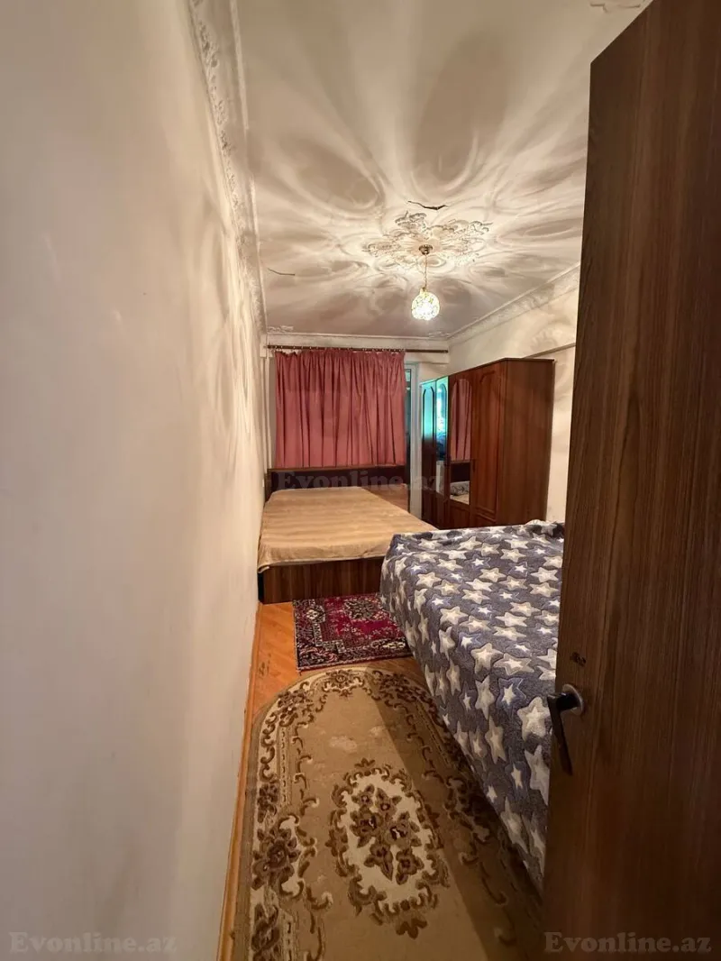 Satılır 2 otaqlı Mənzil Köhnə tikili 65 m² Gənclik m. - şəkil 8