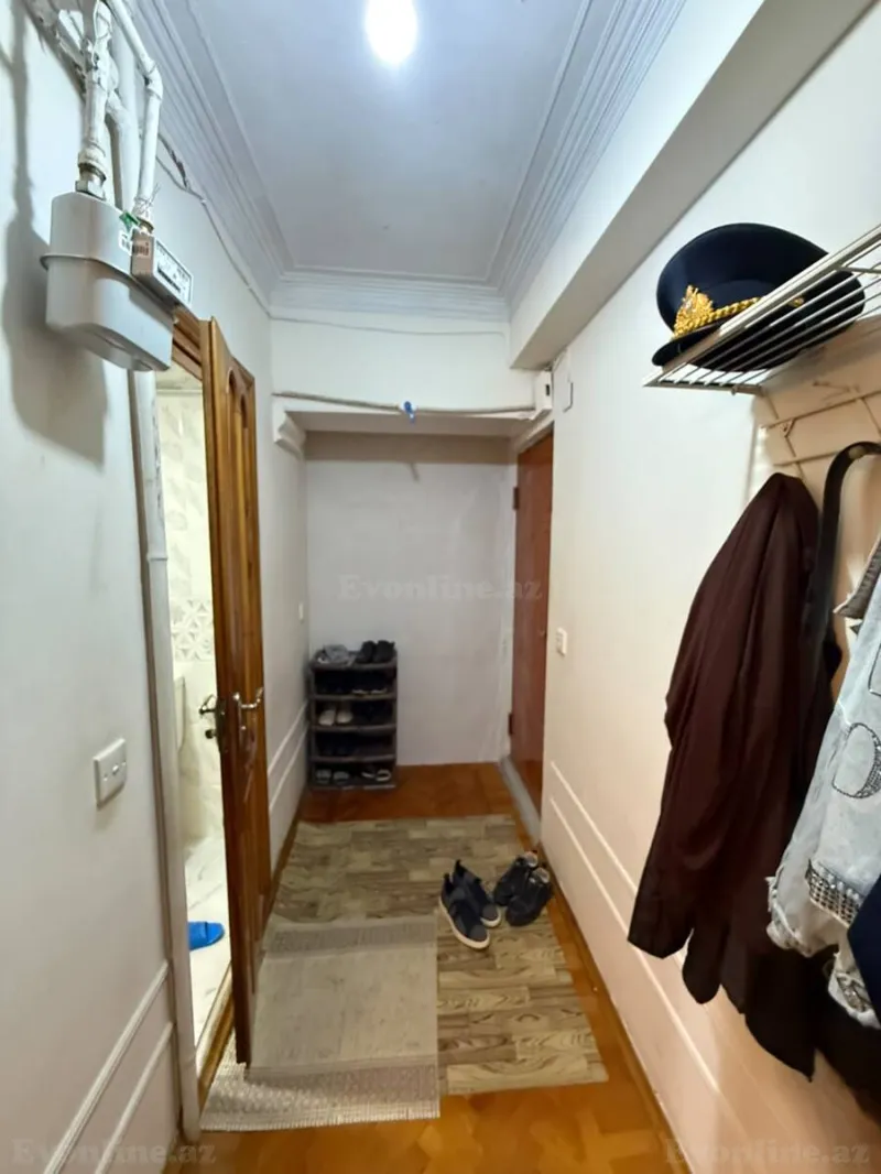 Satılır 2 otaqlı Mənzil Köhnə tikili 65 m² Gənclik m. - şəkil 9