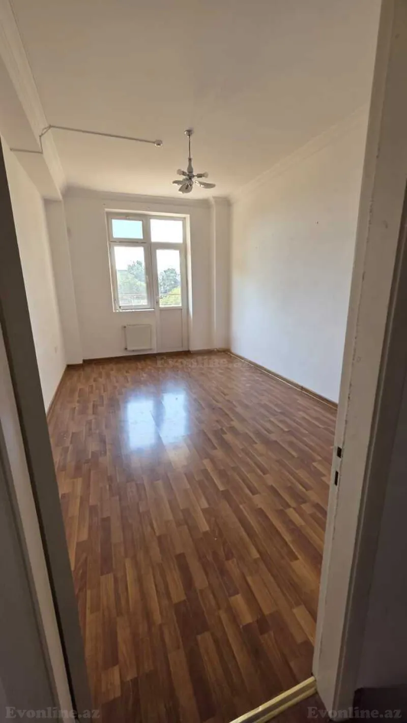 Satılır 3 otaqlı Mənzil Yeni tikili 148.5 m² Azadlıq prospekti m. - şəkil 6