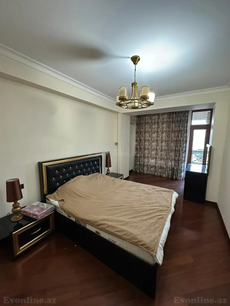 Kirayə verilir 3 otaqlı Mənzil Yeni tikili 150 m² 28 May m. - şəkil 7