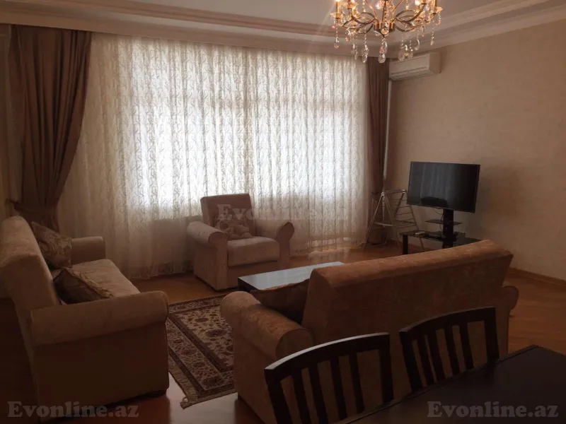Kirayə verilir 3 otaqlı Mənzil Yeni tikili 130 m² 28 May m. - şəkil 2