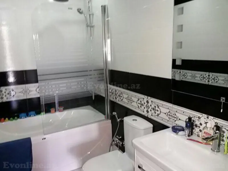 Kirayə verilir 3 otaqlı Mənzil Yeni tikili 130 m² 28 May m. - şəkil 11