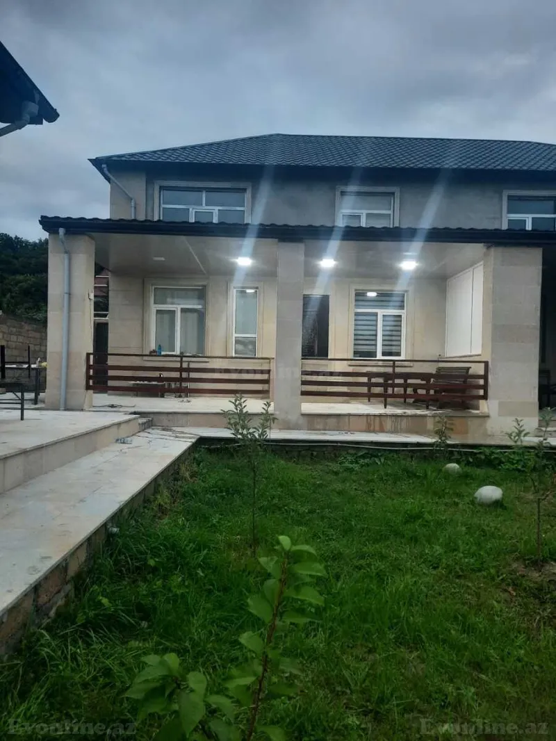 Kirayə verilir 5 otaqlı Həyət evi 200 m² Quba - şəkil 2