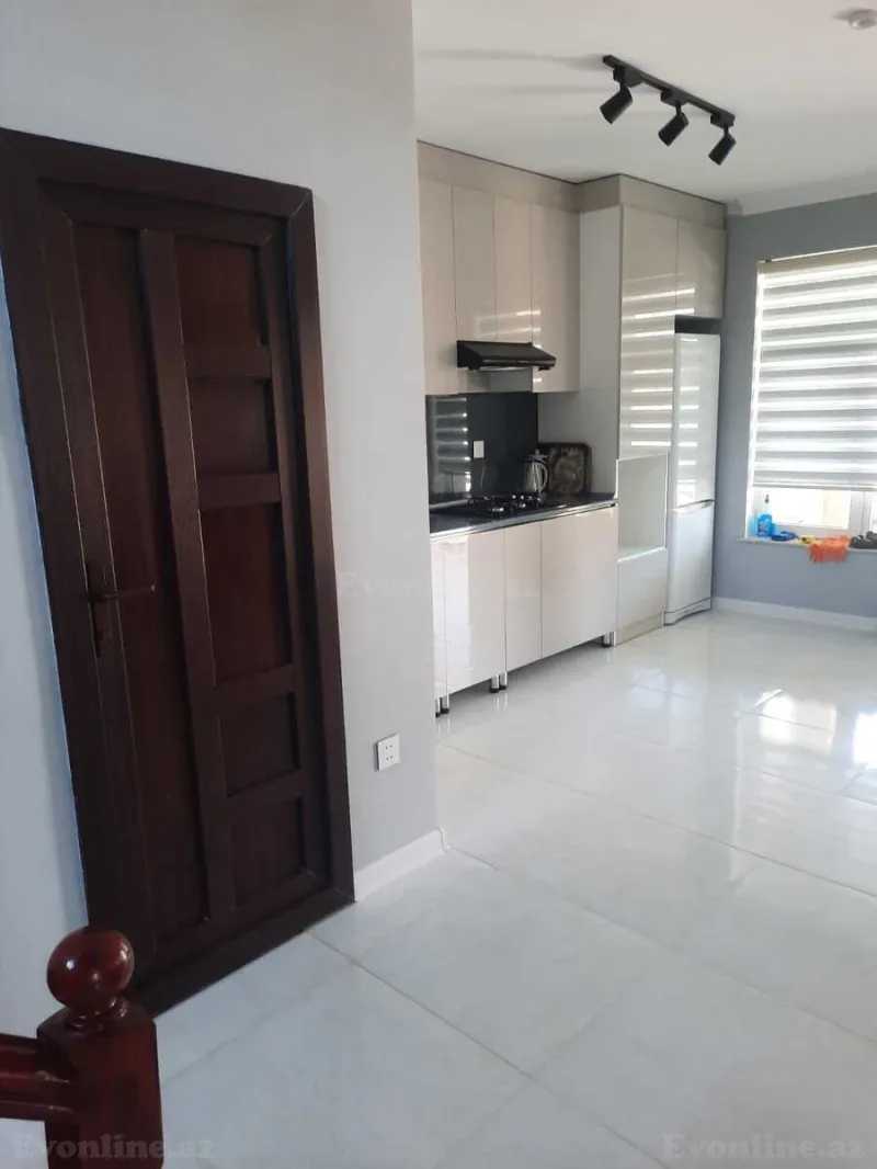 Kirayə verilir 5 otaqlı Həyət evi 200 m² Quba - şəkil 6