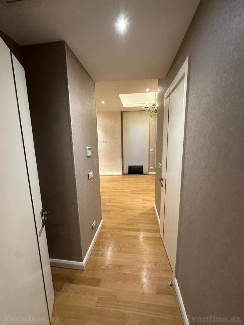Kirayə verilir Ofis 300 m² Gənclik m. - şəkil 15