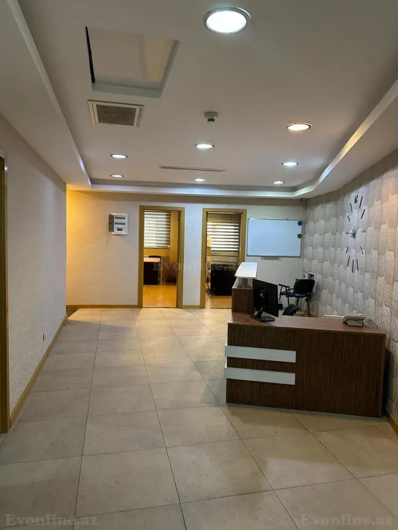 Kirayə verilir Ofis 300 m² Gənclik m. - şəkil 19