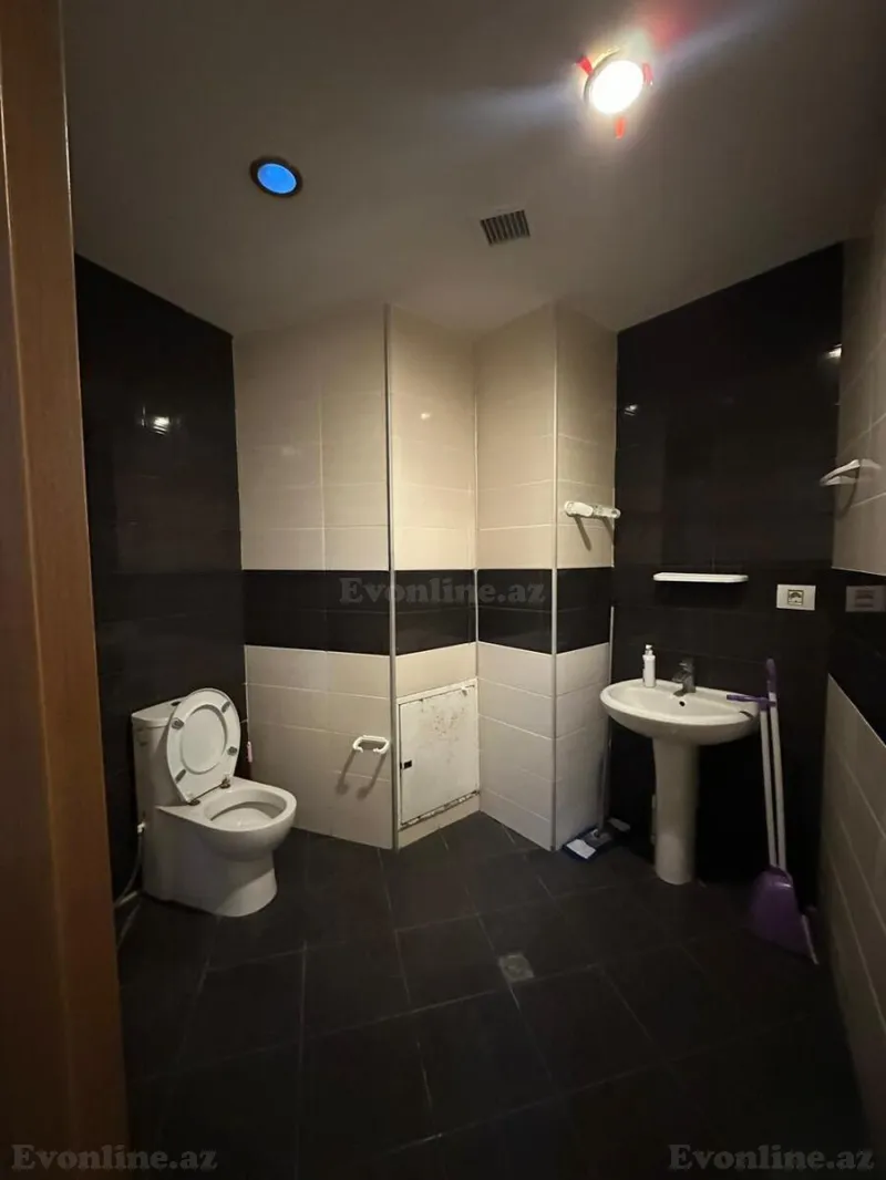 Kirayə verilir Ofis 300 m² Gənclik m. - şəkil 22