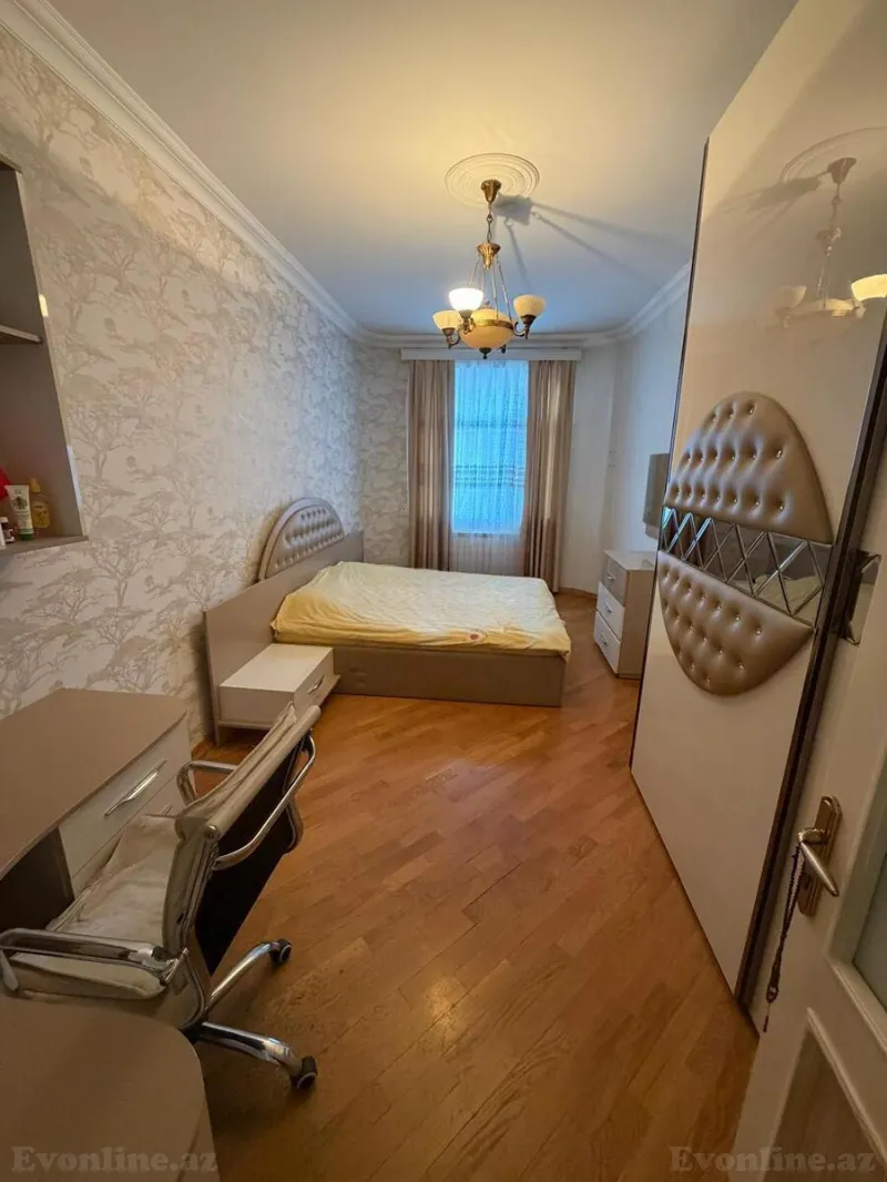 Kirayə verilir 4 otaqlı Mənzil Yeni tikili 200 m² Nizami m. - şəkil 6