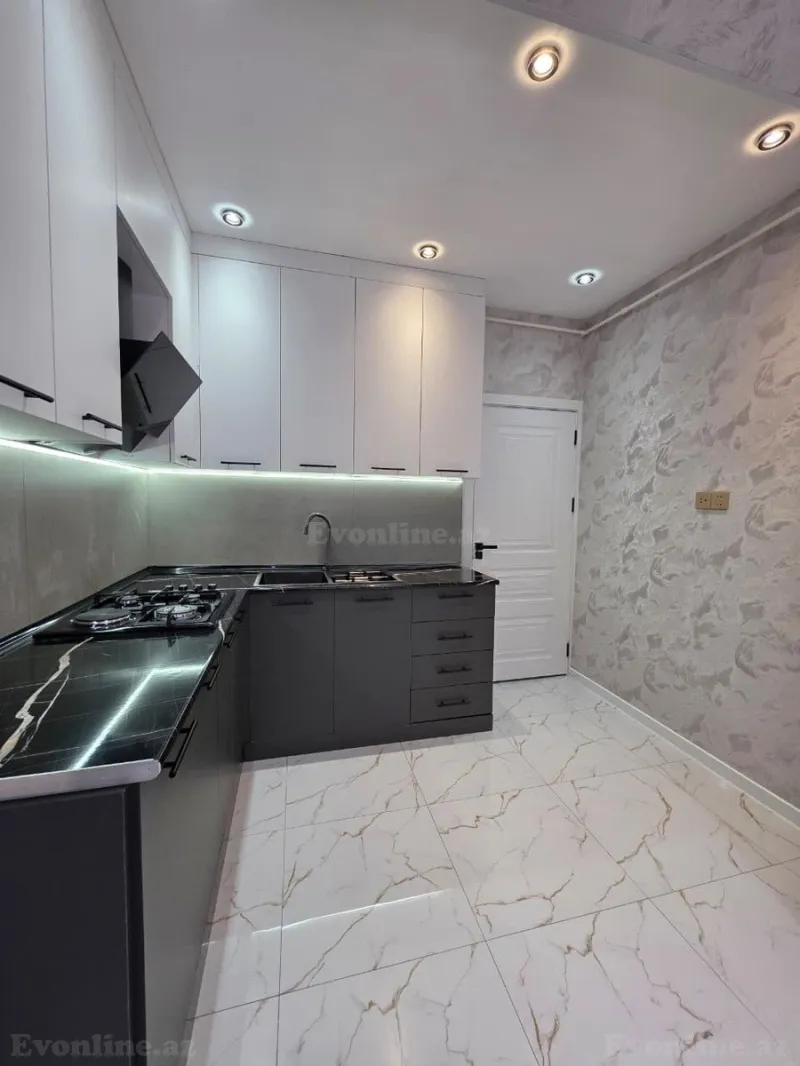Satılır 2 otaqlı Mənzil Köhnə tikili 75 m² Həzi Aslanov m. - şəkil 2