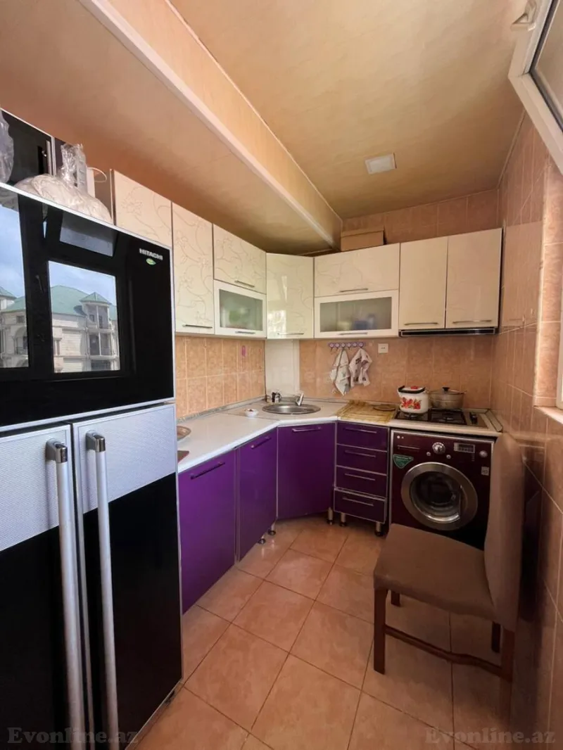 Satılır 3 otaqlı Mənzil Köhnə tikili 70 m² Gənclik m. - şəkil 4