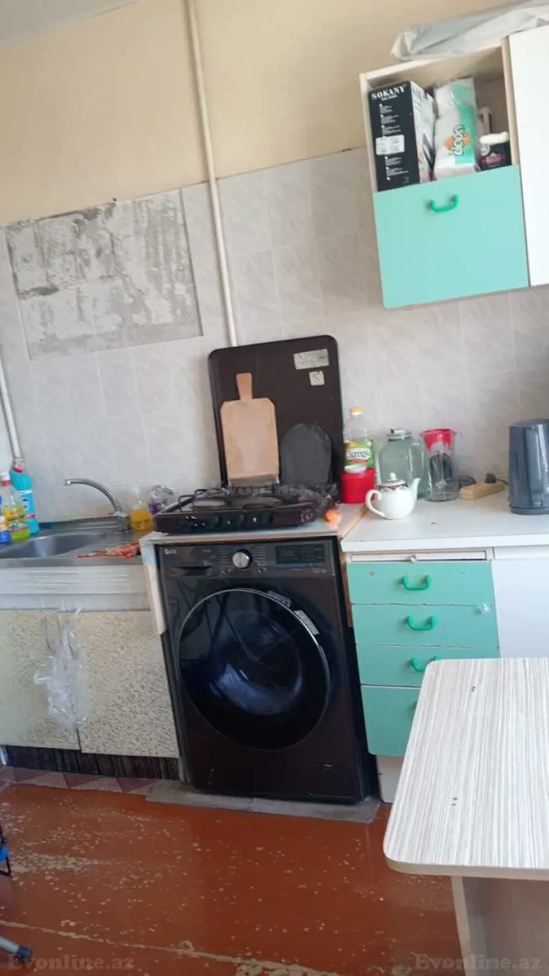Satılır 2 otaqlı Mənzil Köhnə tikili 55 m² Bakıxanov - şəkil 5
