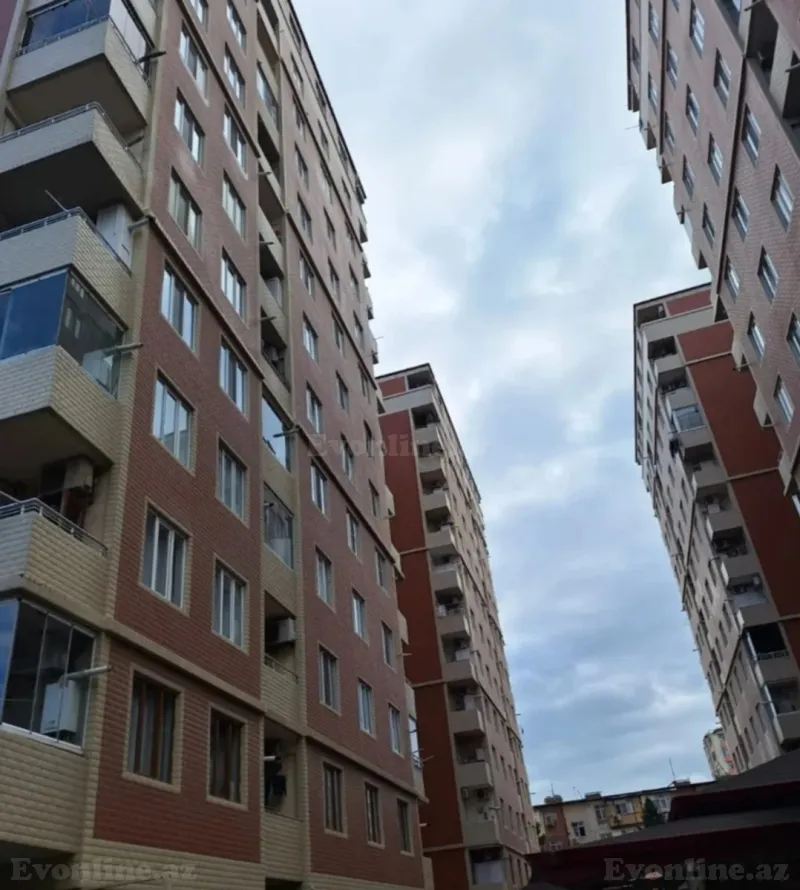 Satılır 2 otaqlı Mənzil Yeni tikili 115 m² 28 May m. - şəkil 2