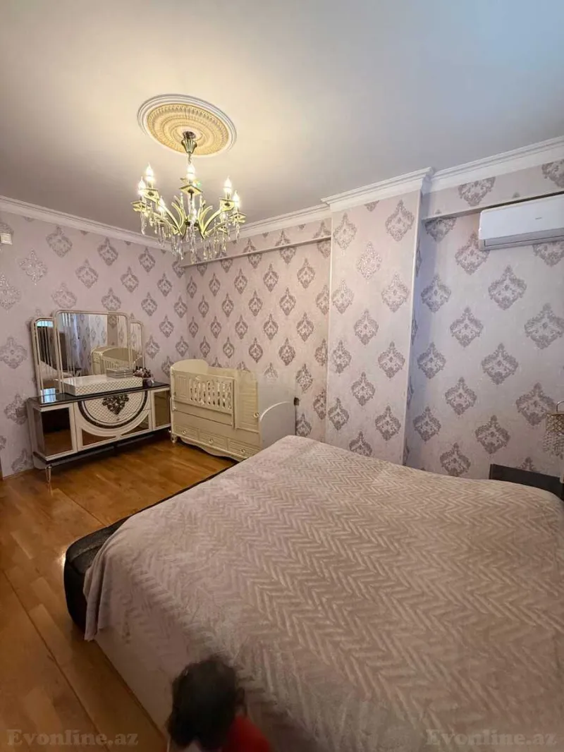 Satılır 2 otaqlı Mənzil Yeni tikili 115 m² 28 May m. - şəkil 10