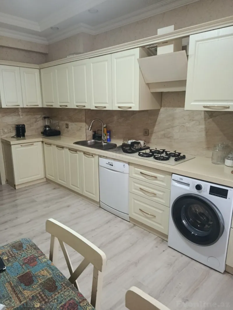 Kirayə verilir 3 otaqlı Mənzil Yeni tikili 100 m² Yeni Yasamal - şəkil 12