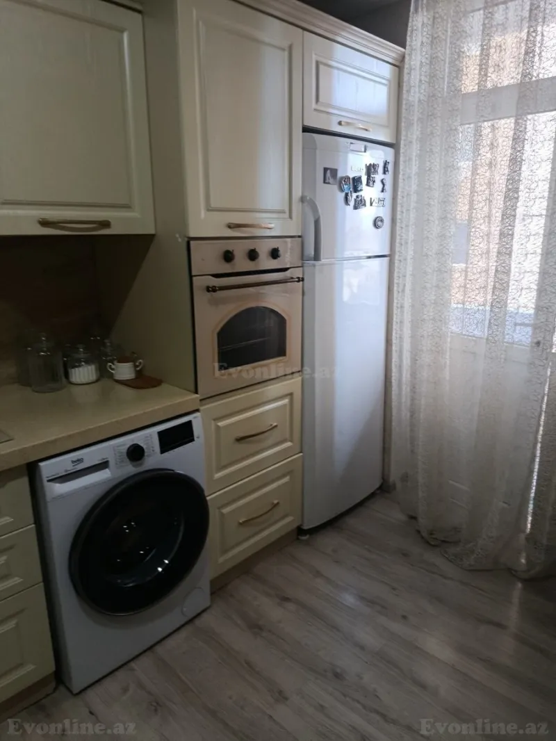 Kirayə verilir 3 otaqlı Mənzil Yeni tikili 100 m² Yeni Yasamal - şəkil 13