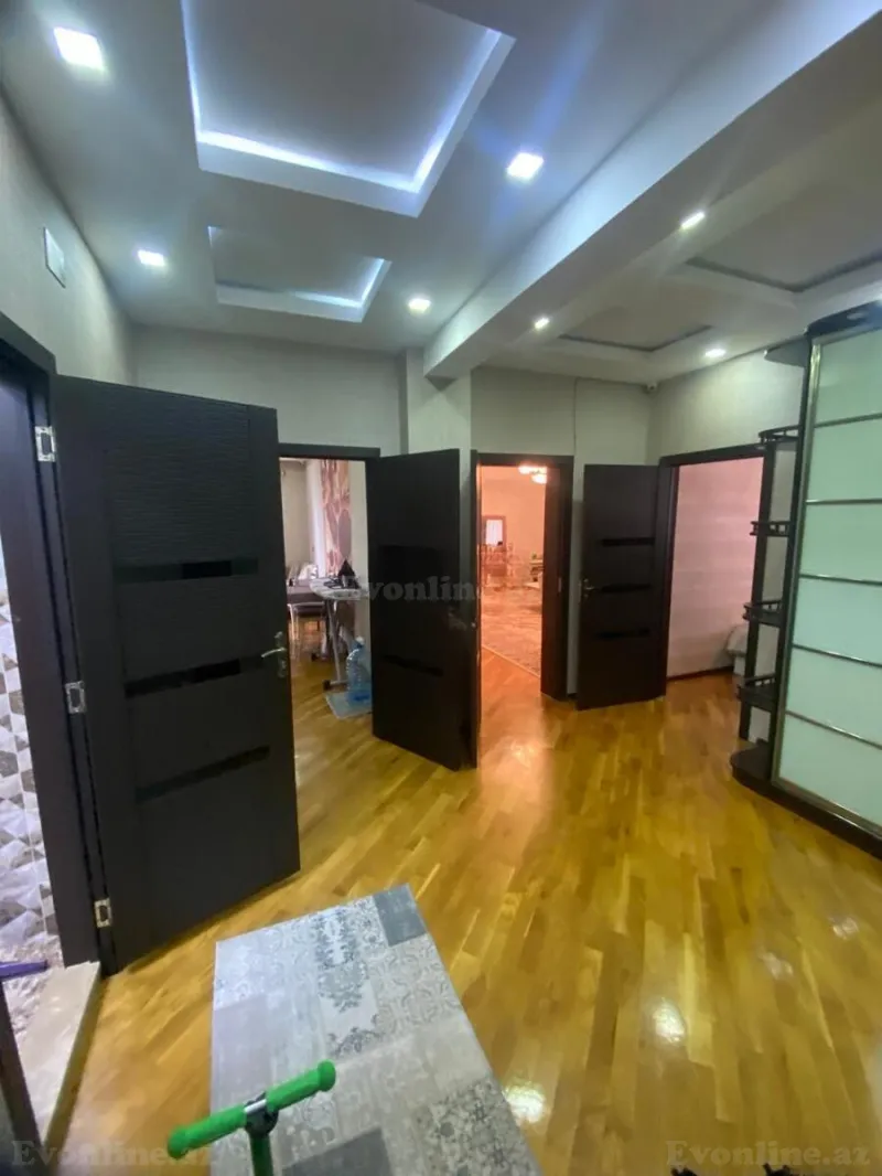 Satılır 2 otaqlı Mənzil Yeni tikili 108 m² Elmlər Akademiyası m. - şəkil 9